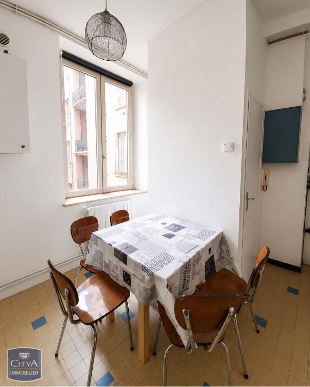 location Appartement - 2 pièce(s) - 33 m² Lyon 1