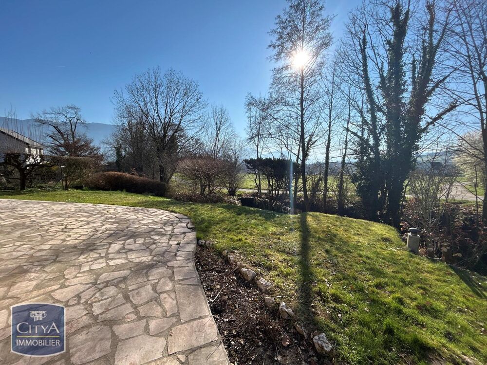 location Maison - 6 pièce(s) - 115 m² La Motte-Servolex (73290)