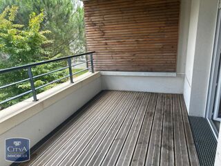  Appartement à louer 3 pièces 61 m²