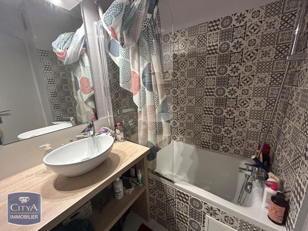 location Appartement - 2 pièce(s) - 50 m² Chambéry (73000)