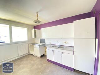  Appartement à louer 4 pièces 84 m²