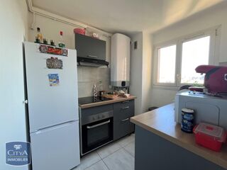  Appartement à louer 3 pièces 48 m²