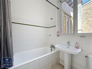  Appartement à louer 3 pièces 64 m²
