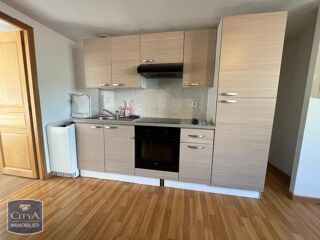  Appartement à louer 2 pièces 33 m²