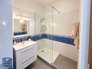  Appartement à louer 2 pièces 46 m²