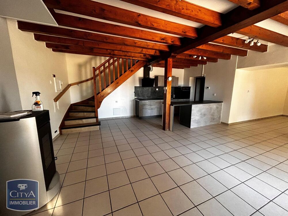 MAISON DE VILLAGE 5 PIECES - SAINT JUST MALMONT Retrouve....
