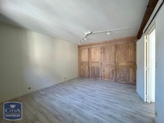  Appartement à louer 2 pièces 62 m²