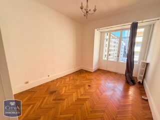 location Appartement - 3 pièce(s) - 67 m² Lyon 6