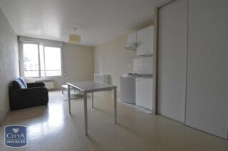  Appartement à louer 2 pièces 37 m²