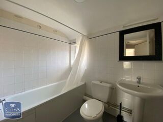  Appartement à louer 2 pièces 33 m²