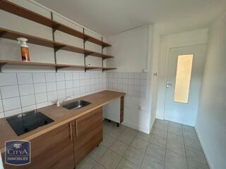  Appartement à louer 2 pièces 32 m²