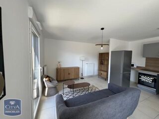  Appartement à louer 3 pièces 69 m²