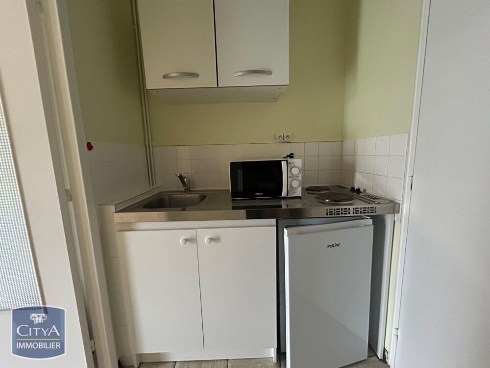 À LOUER : Appartement T1 situé à Alençon, proche école e....