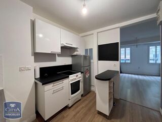 Appartement à louer 3 pièces 55 m²