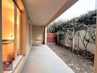 Appartement à louer 2 pièces 37 m²