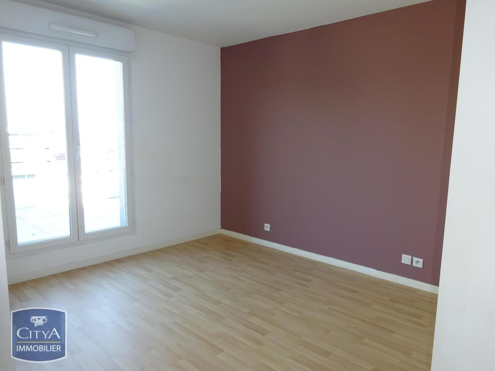 EXCLUSIVITÉ - DERNIER ÉTAGE En location : découvrez cet ....