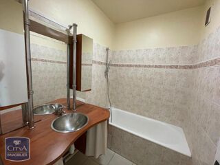  Appartement à louer 3 pièces 58 m²