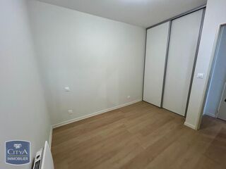 location Appartement - 1 pièce(s) - 36 m² Pouilly-les-Nonains (42155)