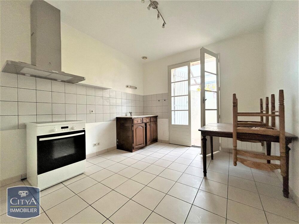 location Appartement - 3 pièce(s) - 82 m² La Roche-Chalais (24490)
