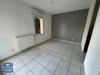  Appartement à louer 3 pièces 67 m²