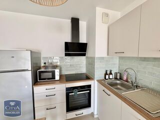  Appartement à louer 2 pièces 45 m²