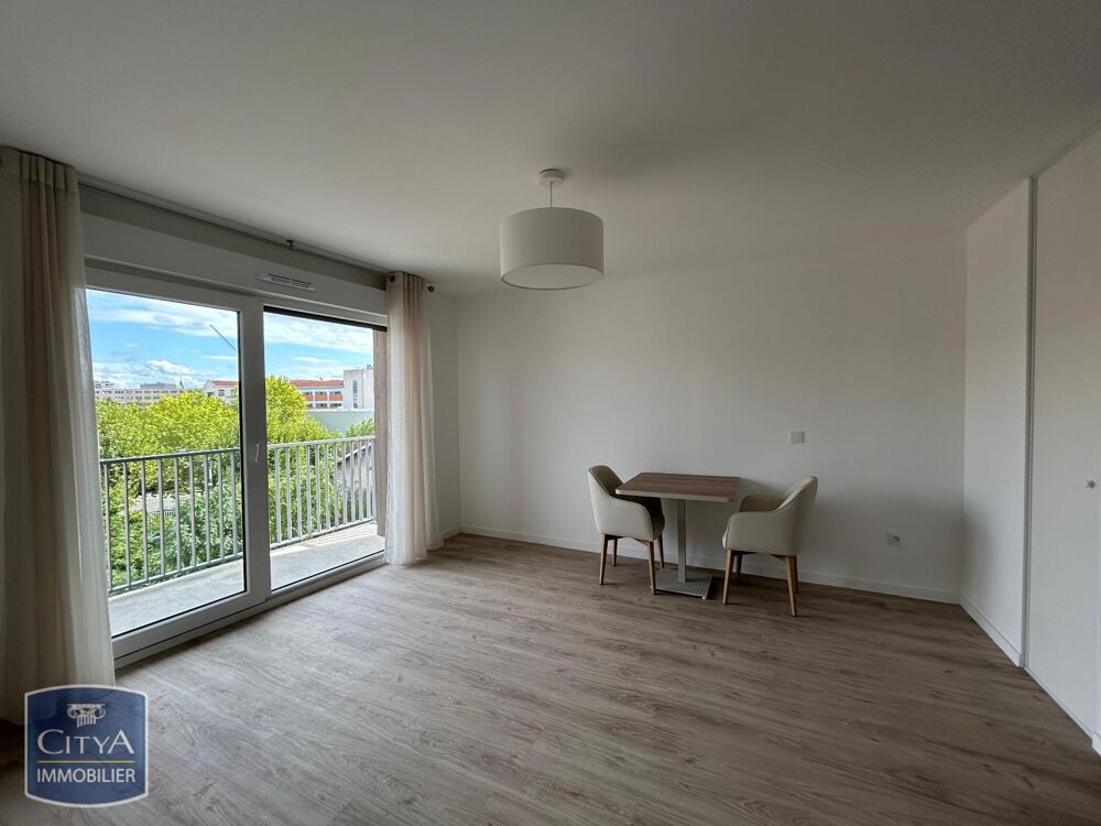 location Appartement - 2 pièce(s) - 45 m² Clermont-Ferrand (63000)