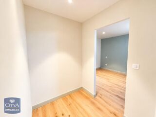  Appartement à louer 2 pièces 48 m²