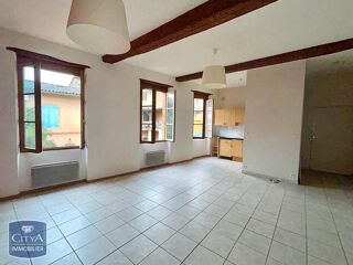  Appartement à louer 3 pièces 85 m²