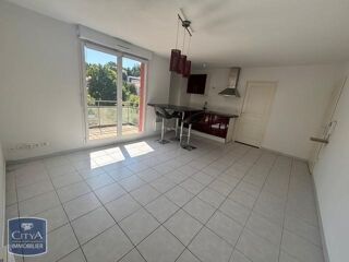  Appartement à louer 2 pièces 50 m²