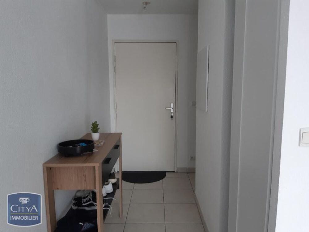 location Appartement - 1 pièce(s) - 29 m² Angoulême (16000)