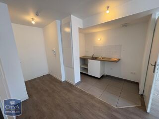  Appartement à louer 2 pièces 41 m²