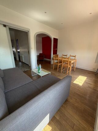 Appartement à louer 2 pièces 44 m²