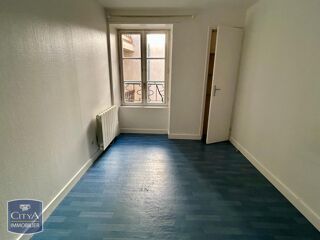  Appartement à louer 2 pièces 33 m²