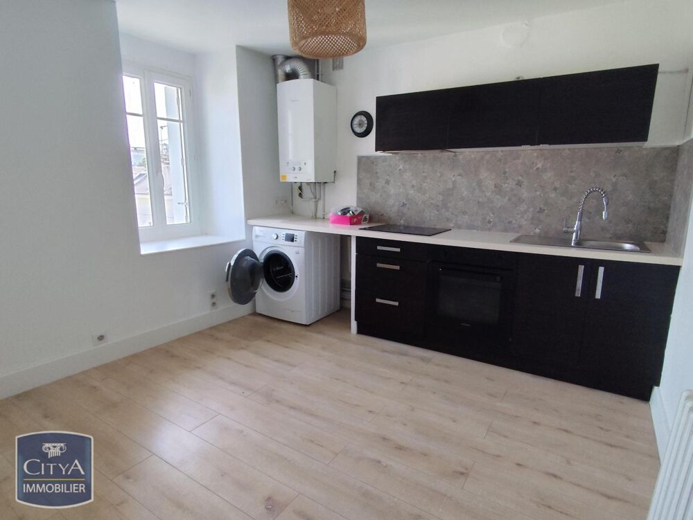 À LOUER : Appartement T2 situé en plein centre de Périgu....