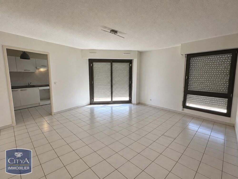 location Appartement - 2 pièce(s) - 48 m² Nîmes (30000)