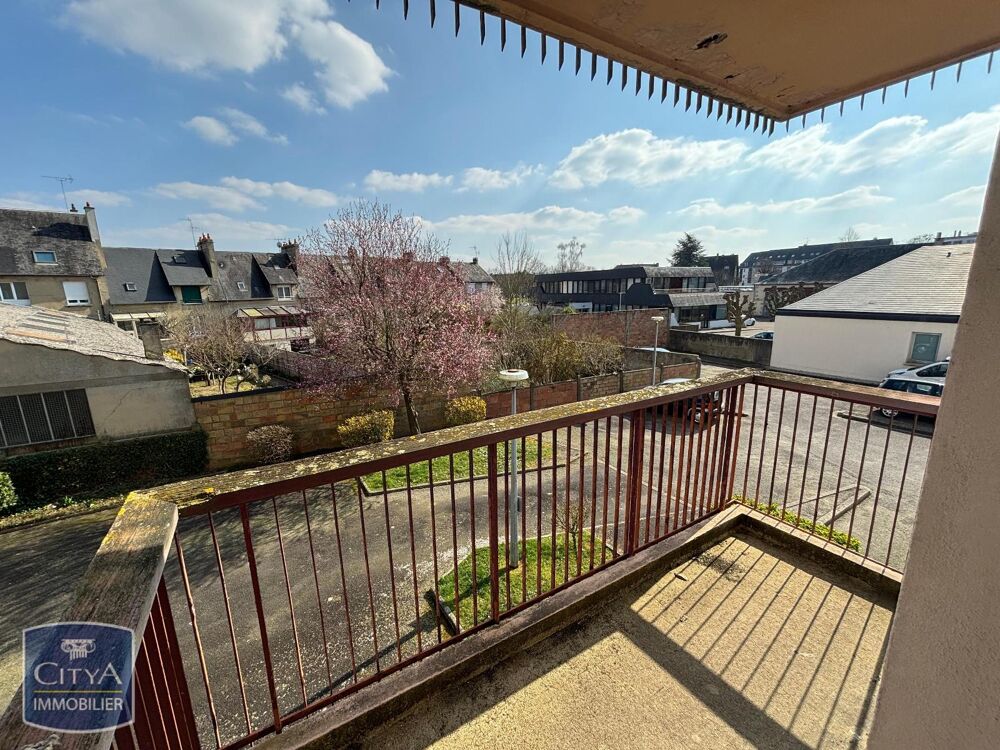 À LOUER : Appartement T2 situé en plein coeur du centre-v....