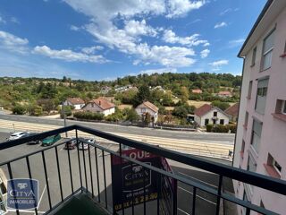  Appartement à louer 4 pièces 68 m²