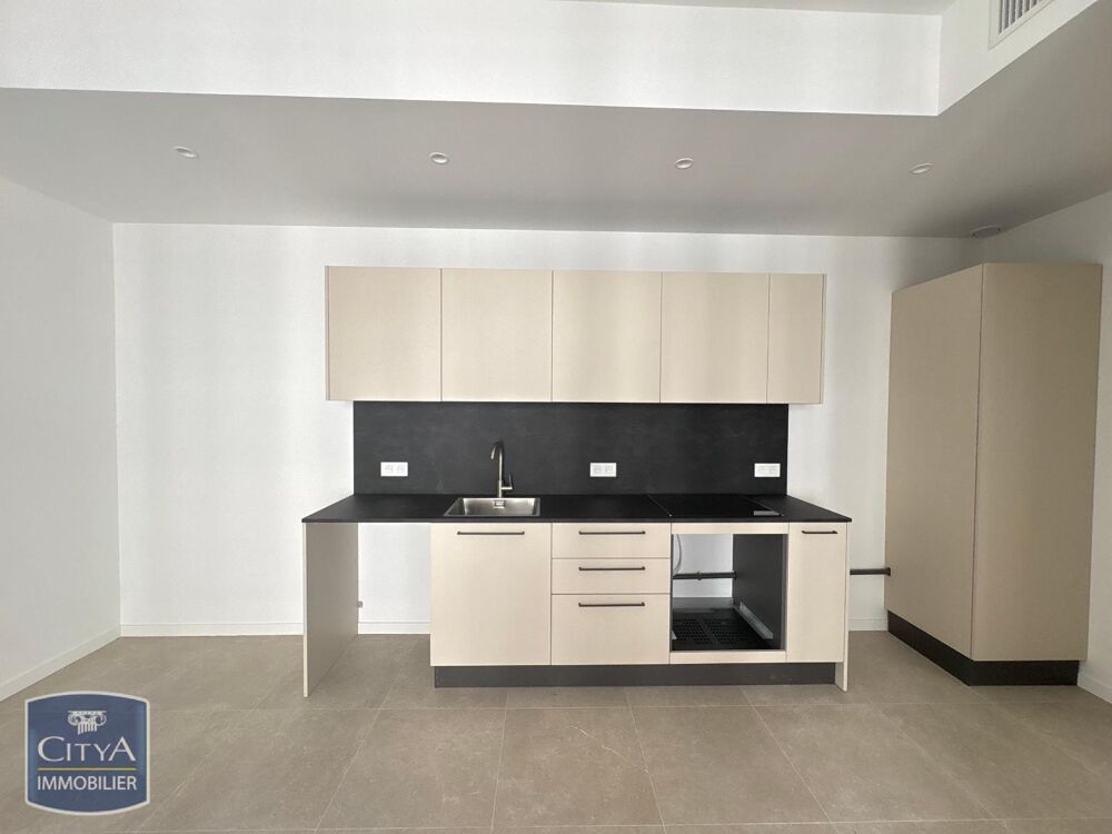 À LOUER : Appartement meublé dans le quartier prisé du C....