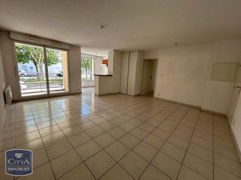 location Appartement - 3 pièce(s) - 65 m² Poitiers (86000)