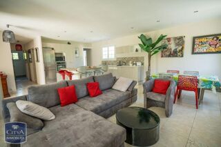  Appartement � louer 5 pi�ces 102 m� Les angles