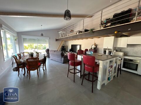  Maison  louer 4 pices 136 m