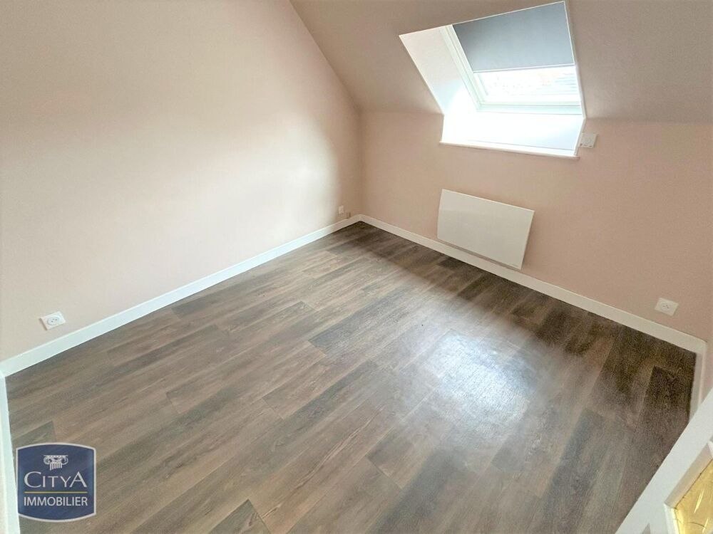 location Appartement - 3 pièce(s) - 43 m² Bruyères-et-Montbérault (02860)