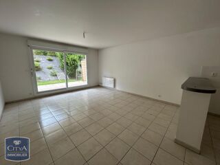  Appartement à louer 4 pièces 93 m²