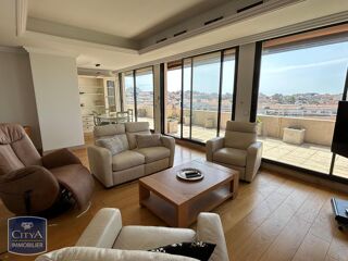  Appartement à louer 4 pièces 120 m²