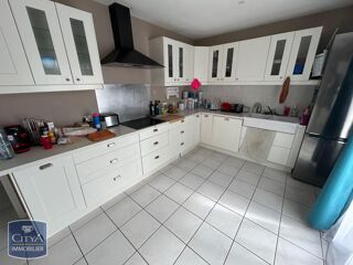  Maison à louer 4 pièces 105 m²