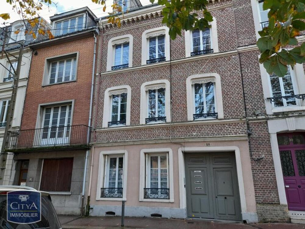 À LOUER : Appartement T2 à Dieppe, 76200. Découvrez ce c....