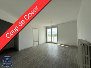  Appartement à louer 4 pièces 80 m²