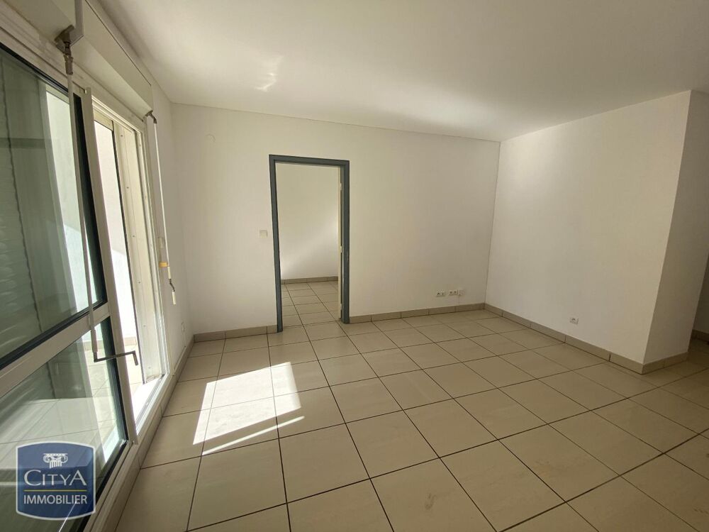 location Appartement - 4 pièce(s) - 97 m² Saint-Denis (97400)
