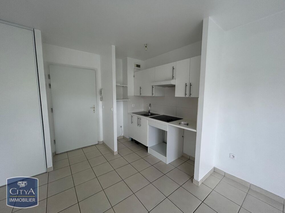 location Appartement - 2 pièce(s) - 40 m² Corbeil-Essonnes (91100)