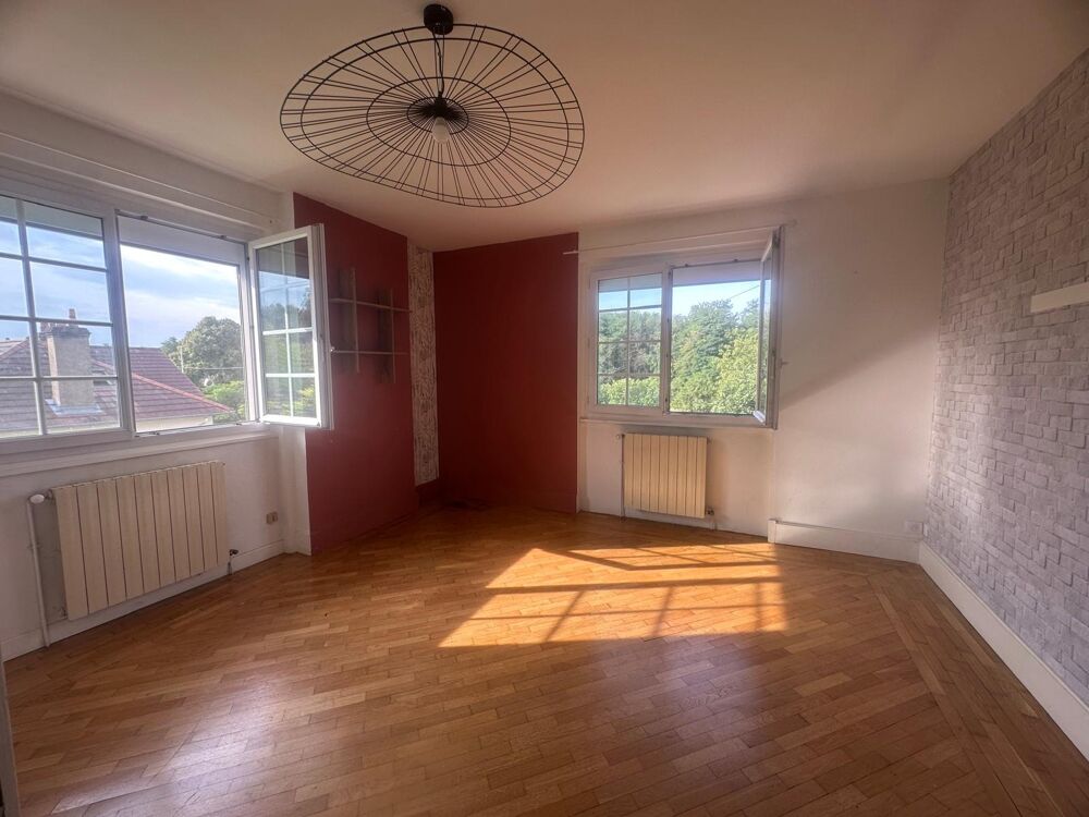 location Appartement - 5 pièce(s) - 130 m² Mâcon (71000)